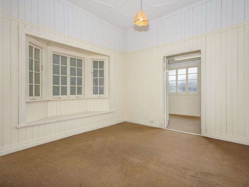 108 Fairfield Road, Fairfield QLD 4103