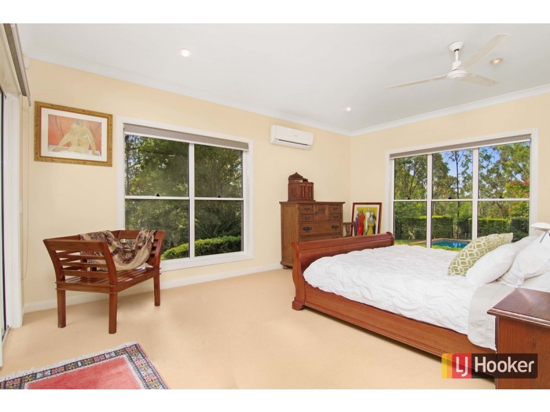 72 Barrabooka Drive, The Gap QLD 4061