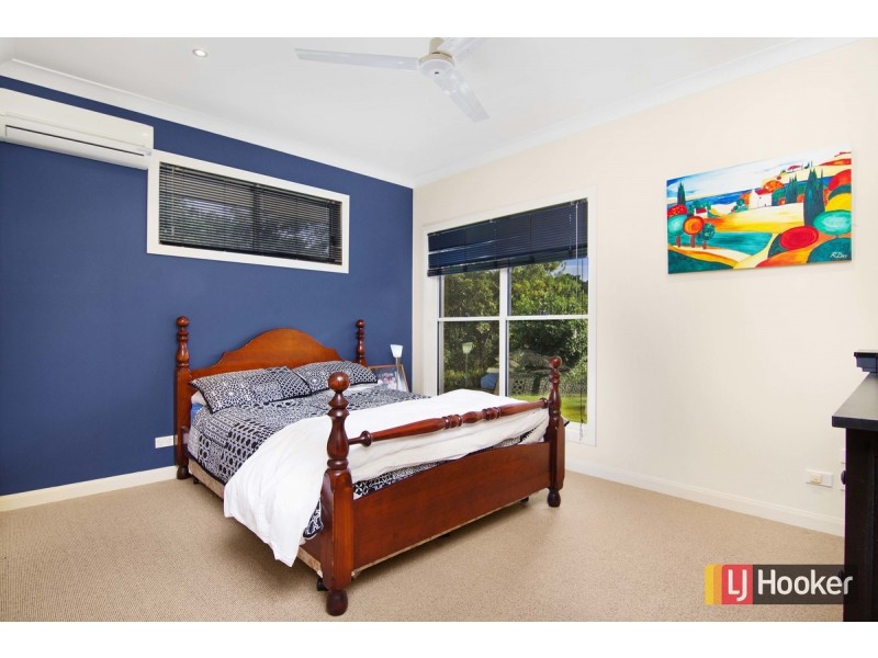 72 Barrabooka Drive, The Gap QLD 4061