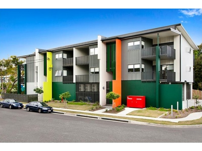 8/2 Garden Terrace, Newmarket QLD 4051
