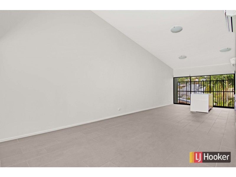 8/2 Garden Terrace, Newmarket QLD 4051