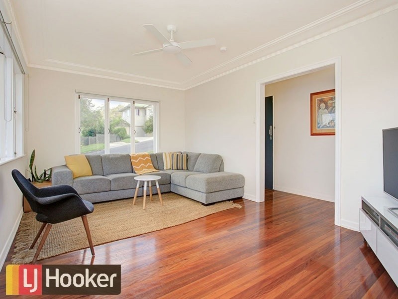 132 Outlook Crescent, Bardon QLD 4065