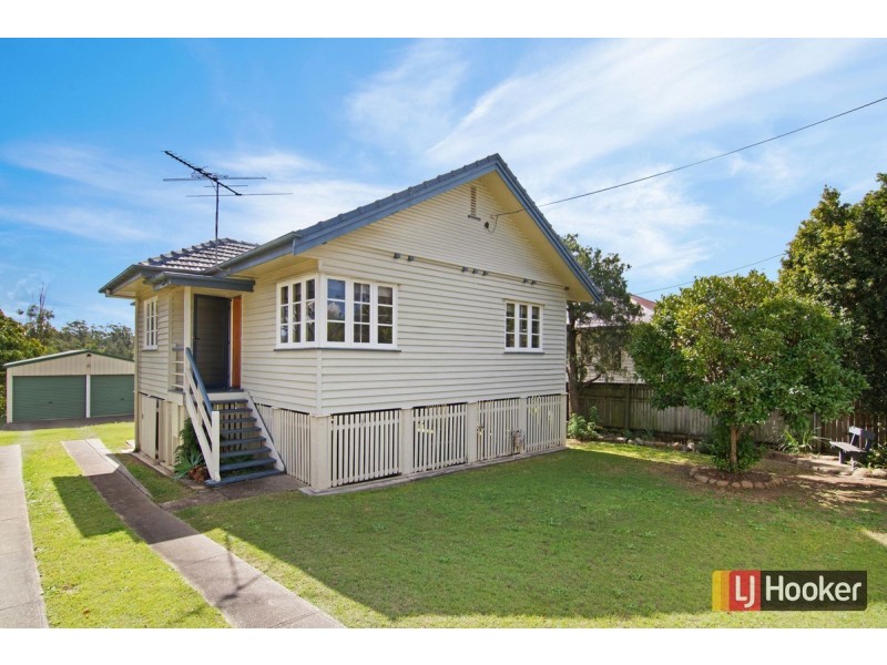 23 Fitzsimmons Street, Keperra QLD 4054