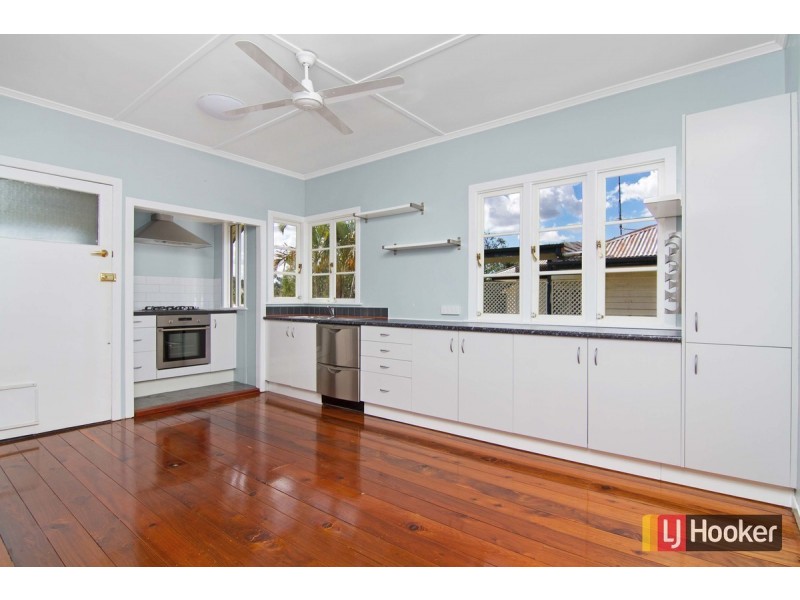 23 Fitzsimmons Street, Keperra QLD 4054