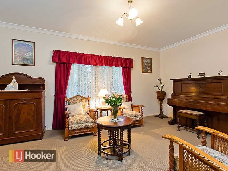 25 Colorado Avenue, Bardon QLD 4065