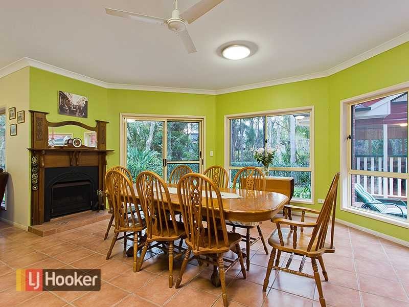 25 Colorado Avenue, Bardon QLD 4065