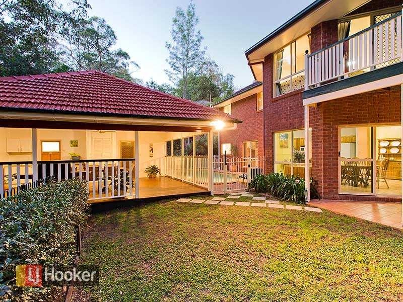 25 Colorado Avenue, Bardon QLD 4065