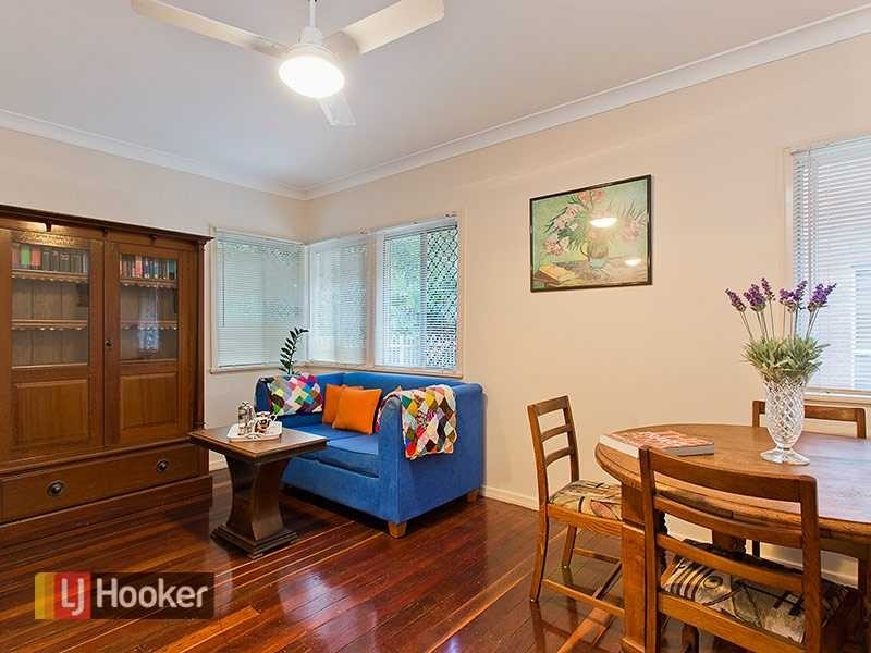 25 Colorado Avenue, Bardon QLD 4065