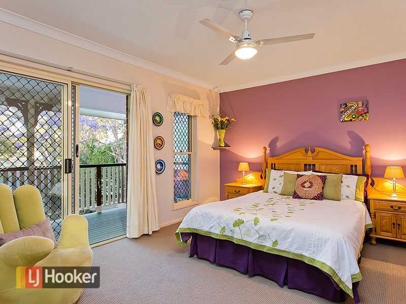 25 Colorado Avenue, Bardon QLD 4065