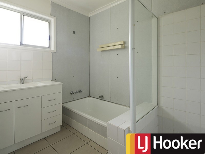 18 Cedarhurst Street, The Gap QLD 4061