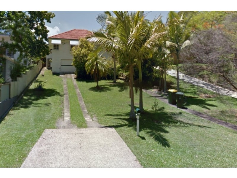 23 Bardon Esplanade, Bardon QLD 4065