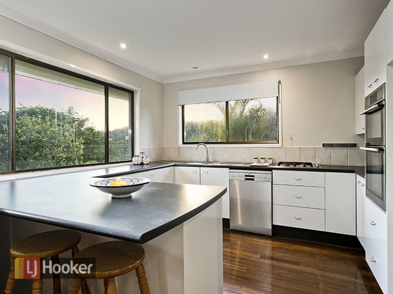 26 Cloghan Street, The Gap QLD 4061