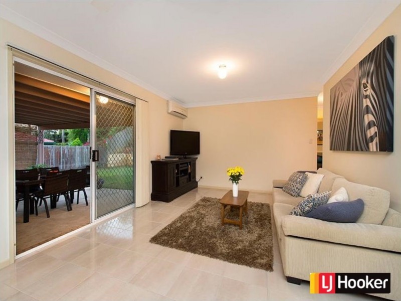 20 Monash Place, Ferny Grove QLD 4055