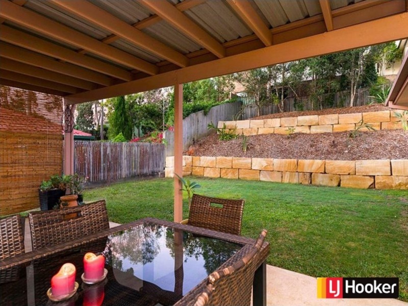 20 Monash Place, Ferny Grove QLD 4055
