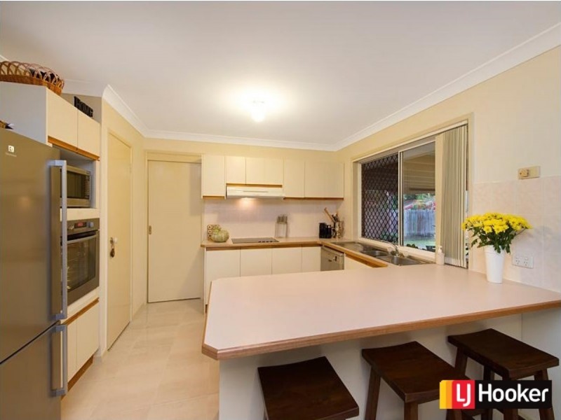 20 Monash Place, Ferny Grove QLD 4055
