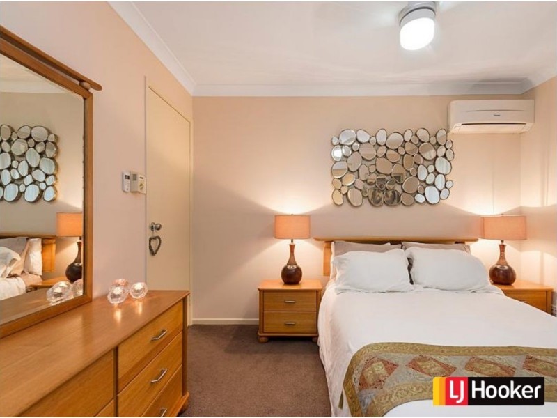 20 Monash Place, Ferny Grove QLD 4055