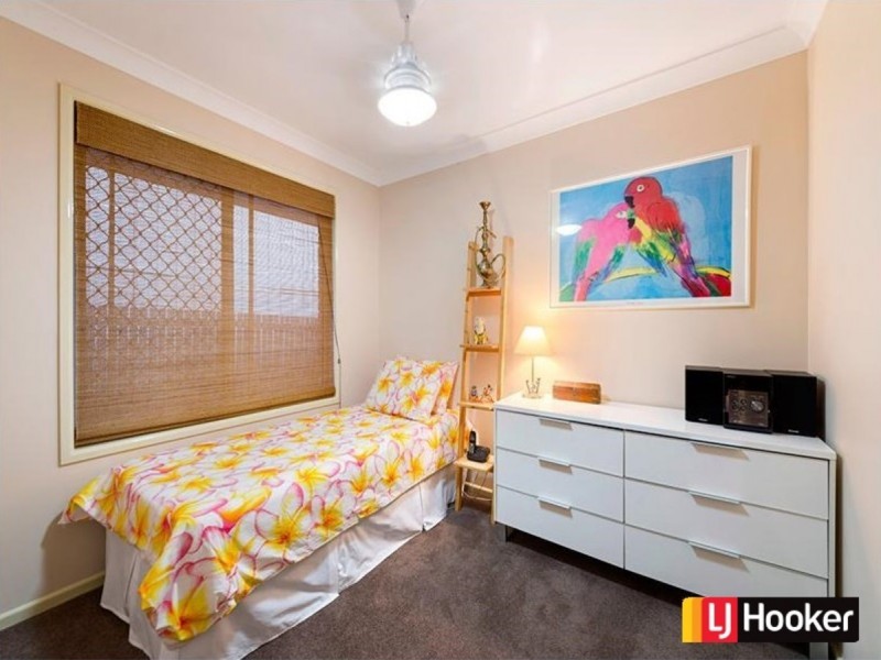 20 Monash Place, Ferny Grove QLD 4055