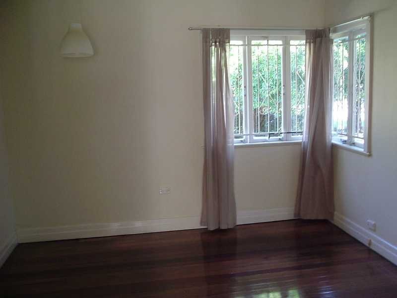 19 Gresham Street, Ashgrove QLD 4060