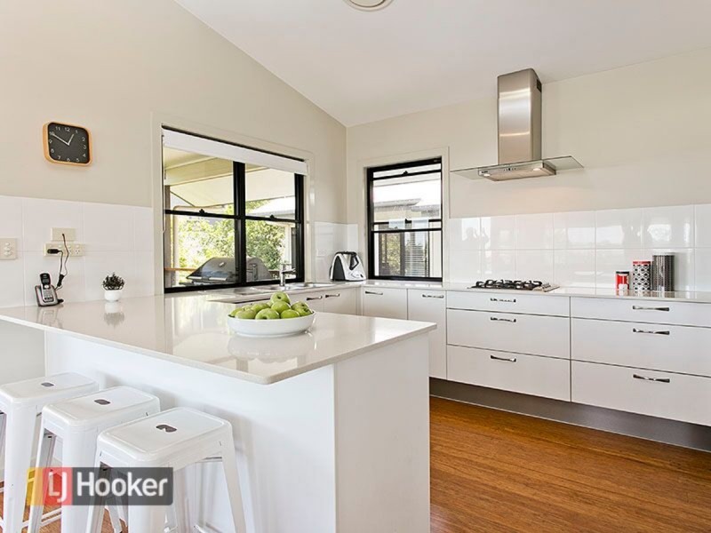 32 Parkview Street, Mitchelton QLD 4053