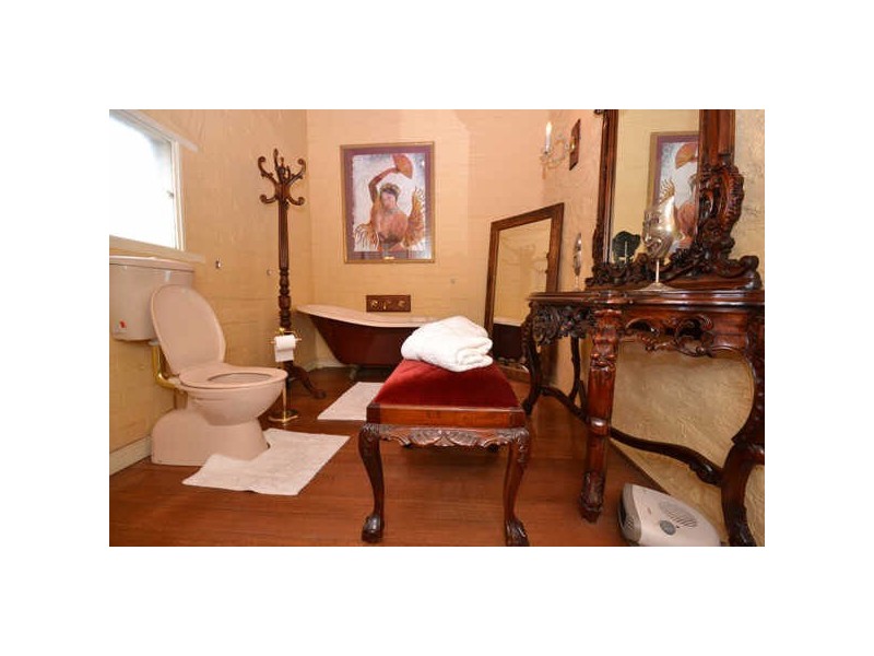 Castlemaine VIC 3450