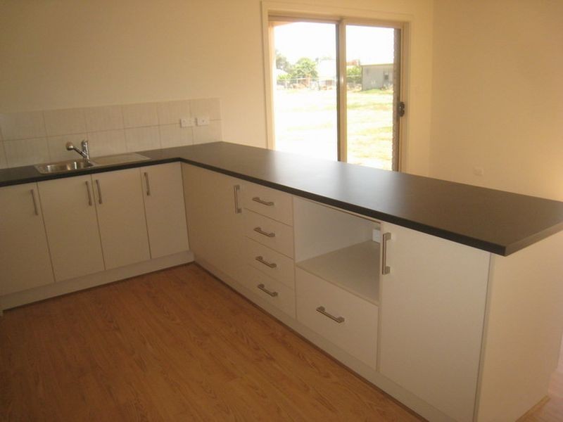 11 Railway Terrace, Crystal Brook SA 5523