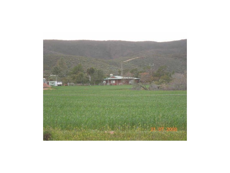 385-386 Top Track Road, Telowie SA 5540