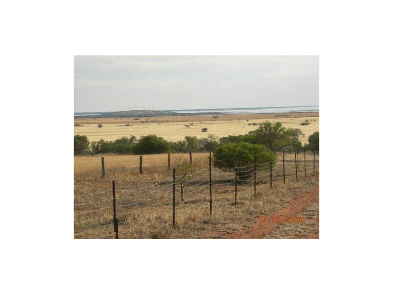 385-386 Top Track Road, Telowie SA 5540