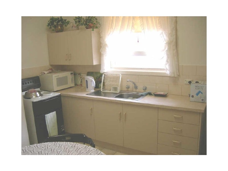 4 Gadd Avenue, Crystal Brook SA 5523