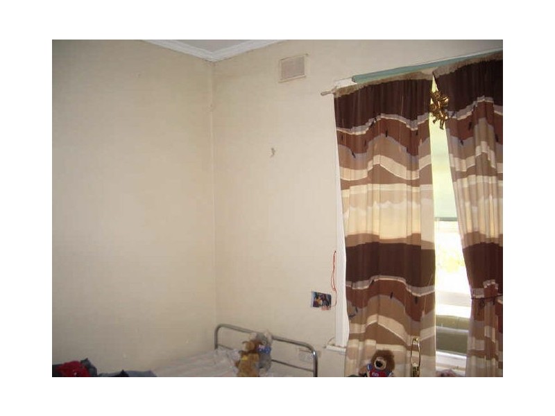 22 Giles Street, Crystal Brook SA 5523