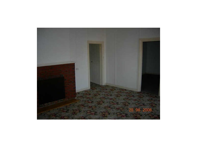 42 Ash Crescent, Gladstone SA 5473