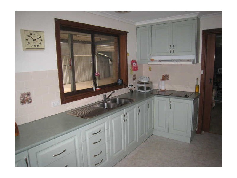 22 Allan Street, Crystal Brook SA 5523