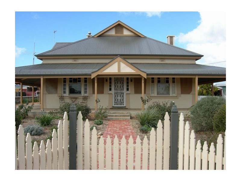 10 Avice Street, Booleroo Centre SA 5482