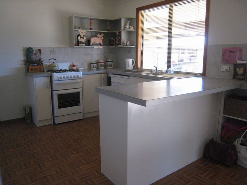 70 Park Terrace, Gladstone SA 5473