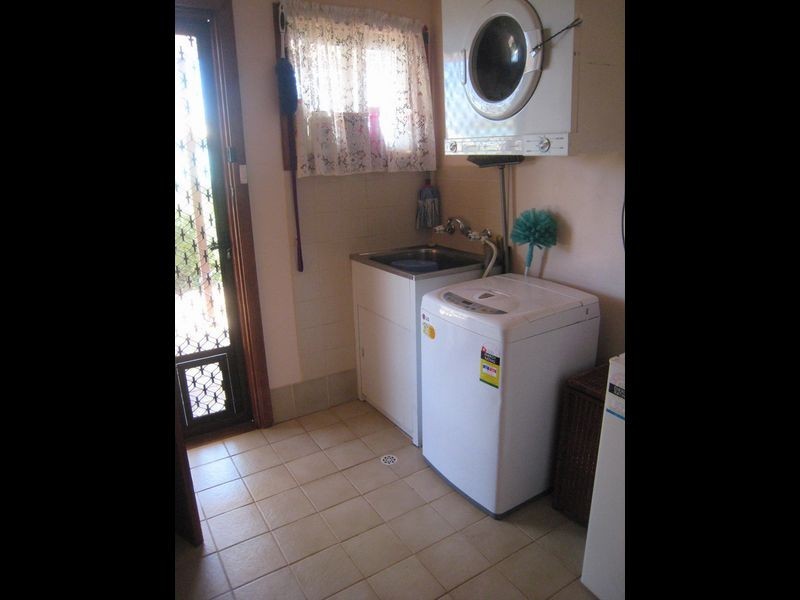 4 Fourth Street, Napperby SA 5540