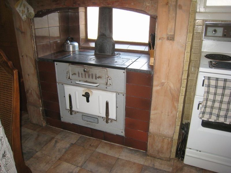 16 Mill Street, Laura SA 5480