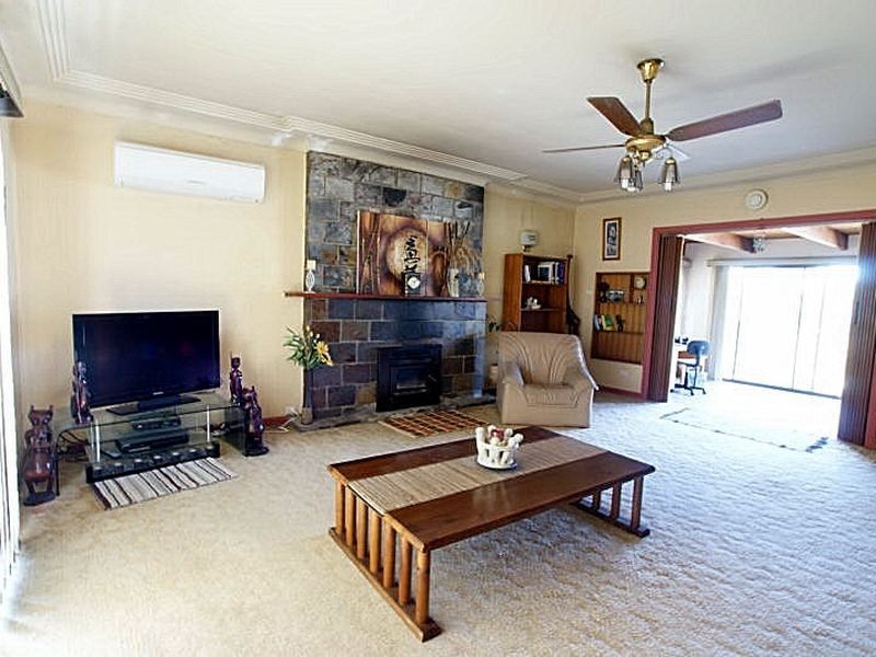 9 Graydon Avenue, Denhams Beach NSW 2536