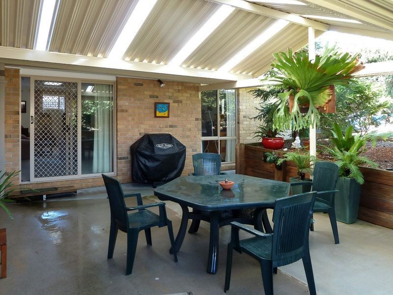 37 Sunshine Bay Road, Sunshine Bay NSW 2536