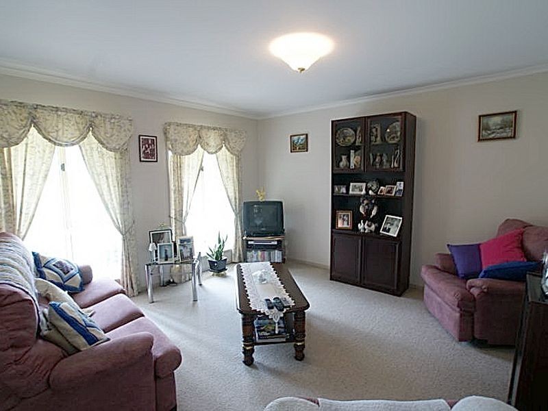 14 Sunshine Bay Road, Sunshine Bay NSW 2536