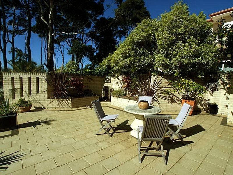 22 Observation Avenue, Batehaven NSW 2536