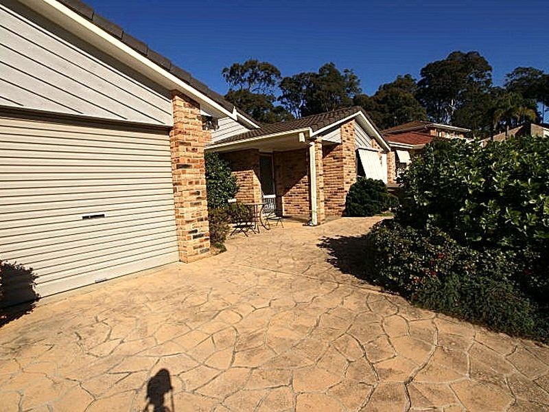8 Kurrara Close, Malua Bay NSW 2536
