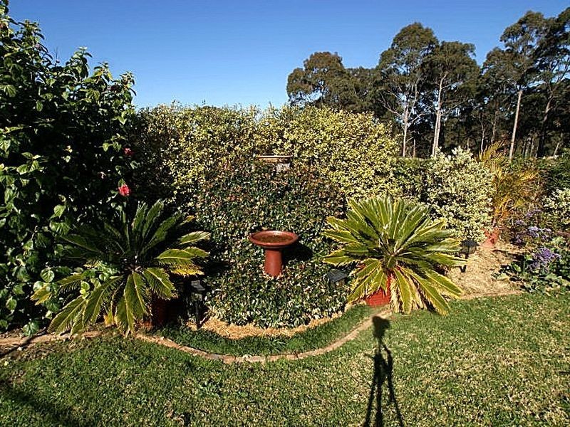 8 Kurrara Close, Malua Bay NSW 2536