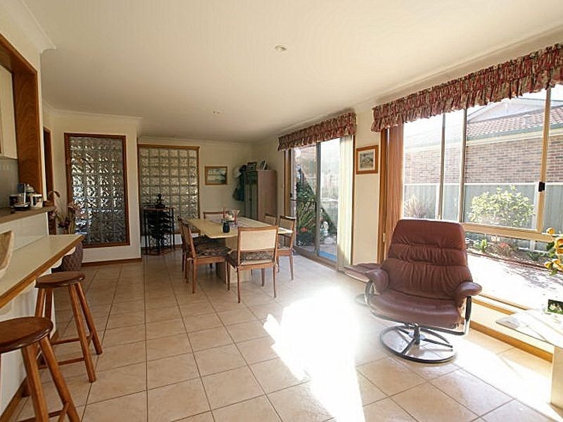 8 Kurrara Close, Malua Bay NSW 2536