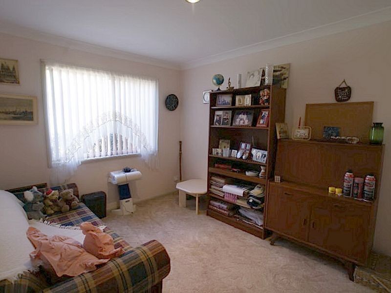 8 Blaxland Court, Sunshine Bay NSW 2536