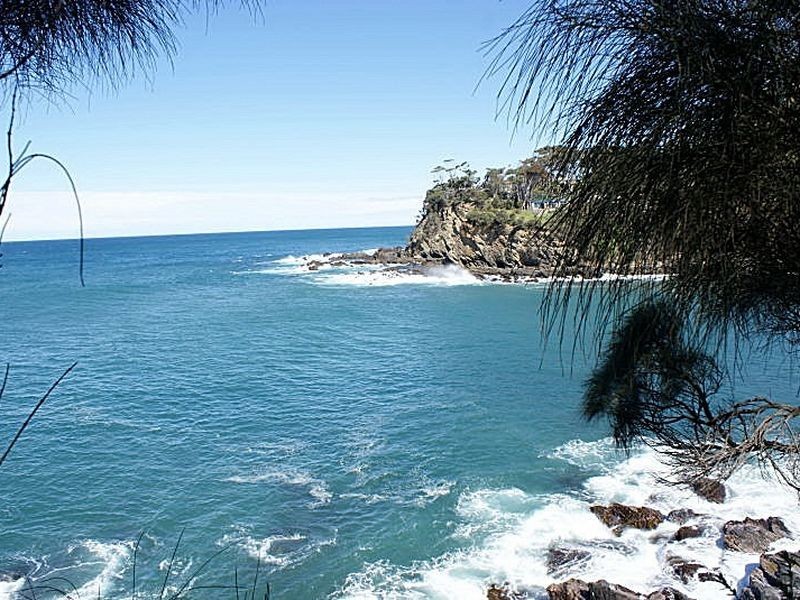 38 Iluka Avenue, Malua Bay NSW 2536