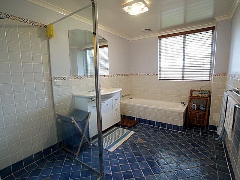 38 Iluka Avenue, Malua Bay NSW 2536