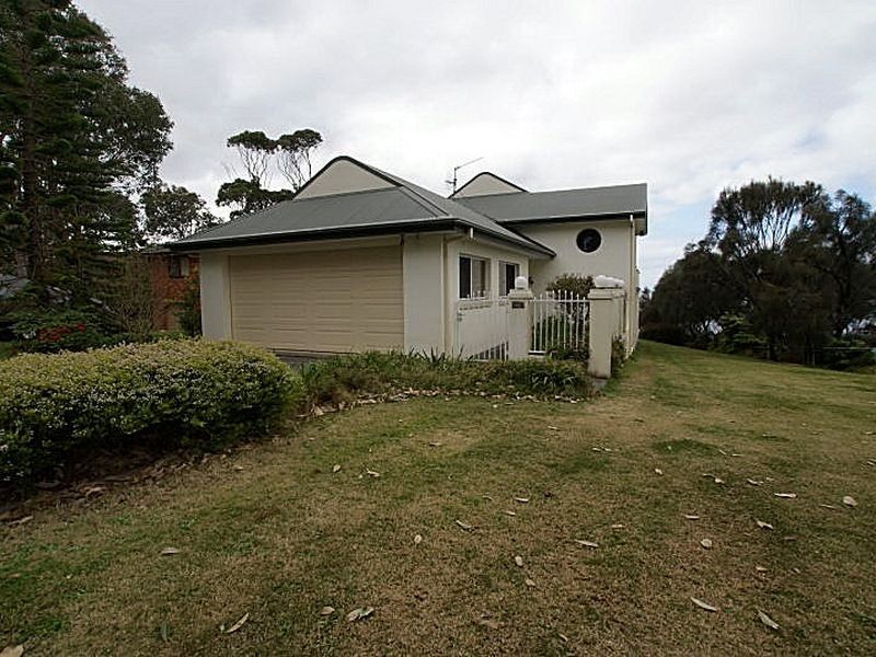 38 Iluka Avenue, Malua Bay NSW 2536