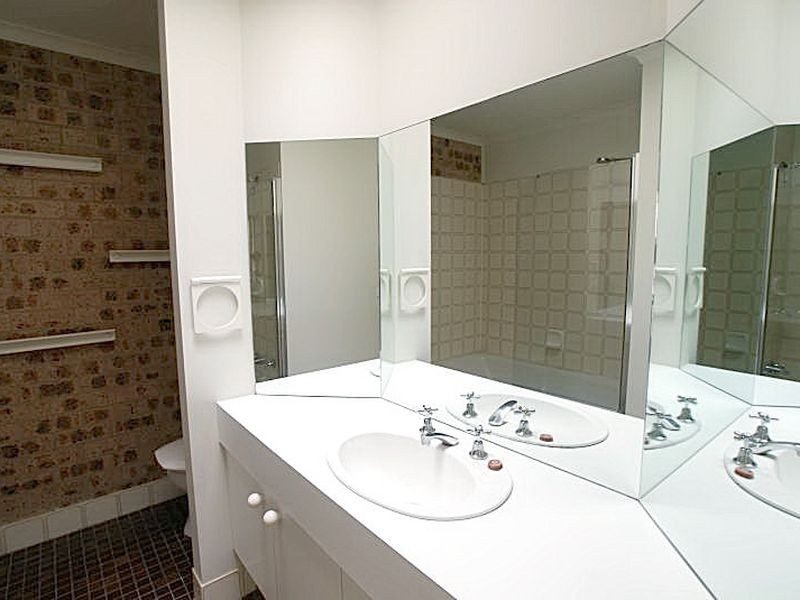 10/1-5 George Bass Drive, Batehaven NSW 2536