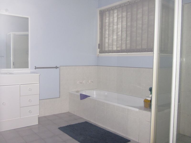 138 Country Club Drive, Catalina NSW 2536