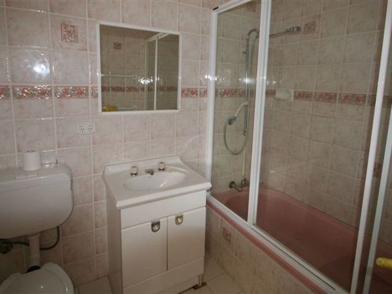 11 Herarde Ave, Batemans Bay NSW 2536