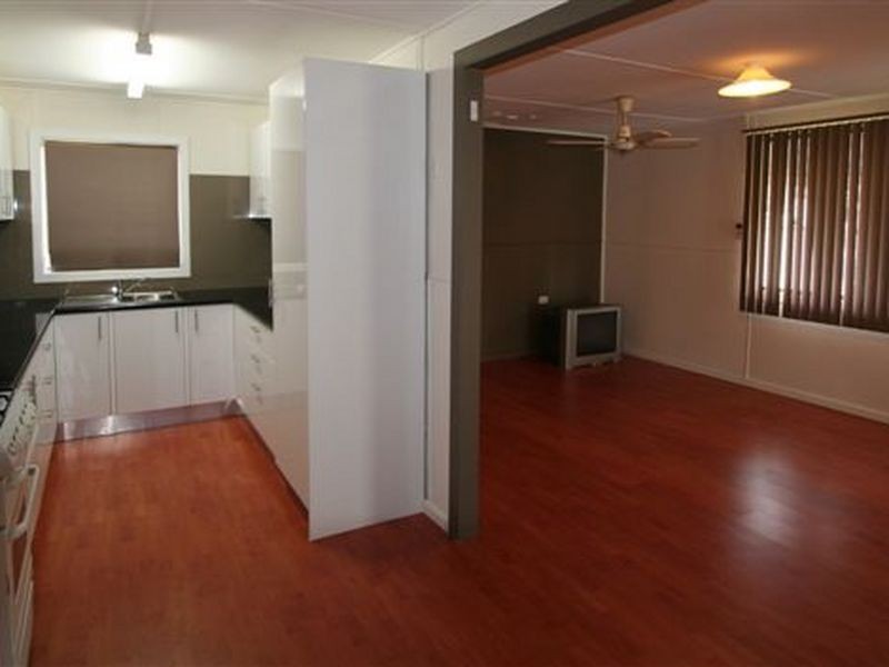 11 Herarde Ave, Batemans Bay NSW 2536